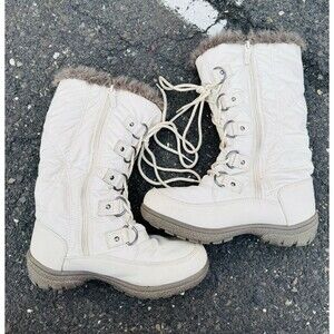 Totes Faux Fur Waterproof Winter Snow Boots Womens 6M Cream Mid Calf NOWT